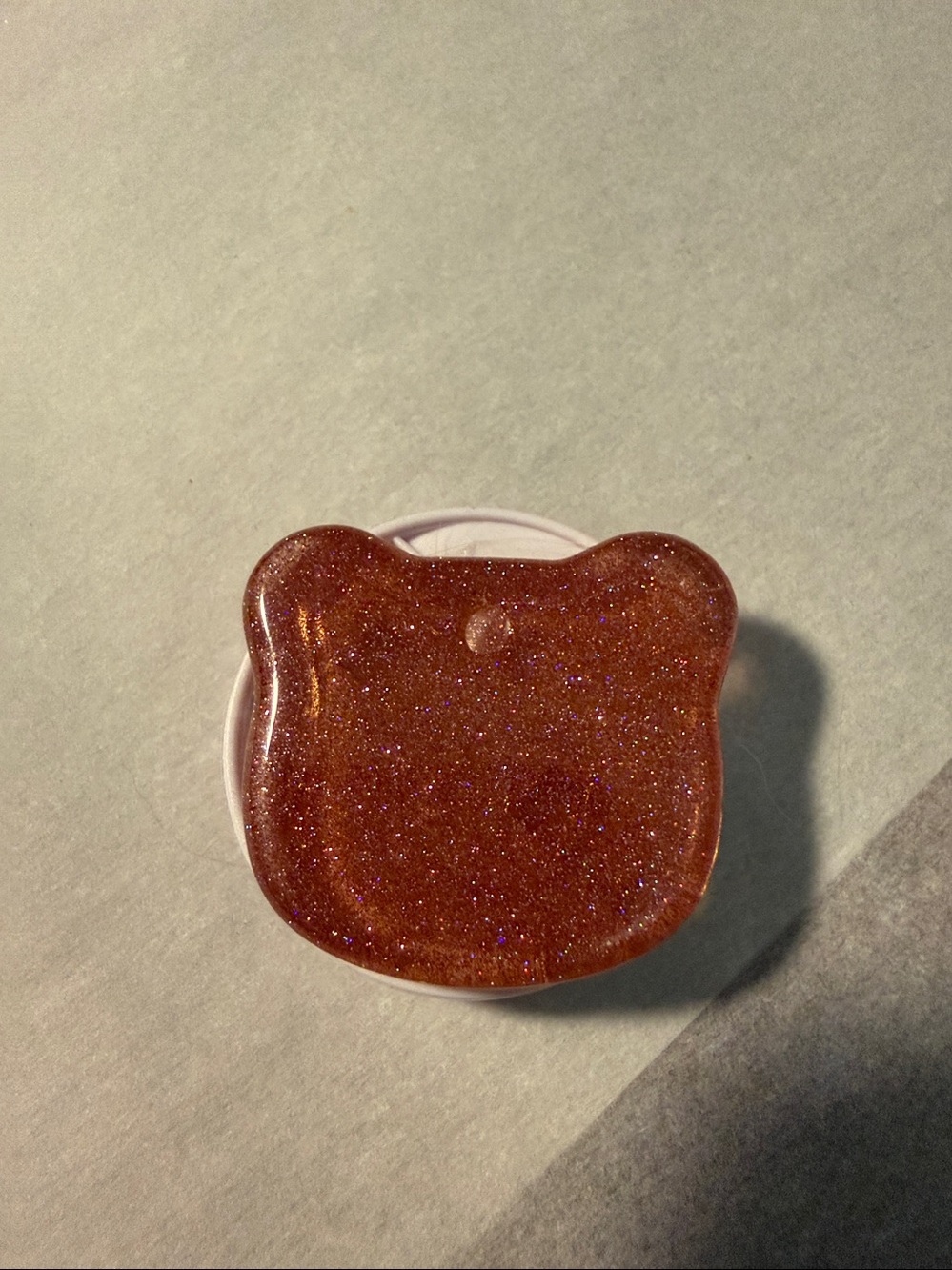 Bear-Shaped Shimmer “Pop Socket-like” Phone Grip